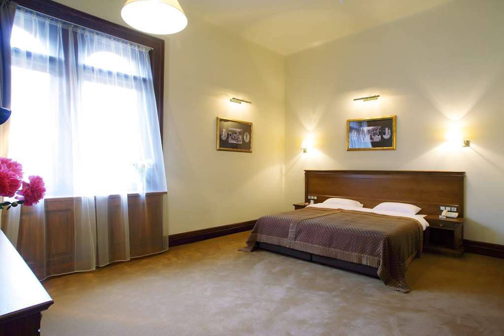 George Hotel Лвив Стая снимка