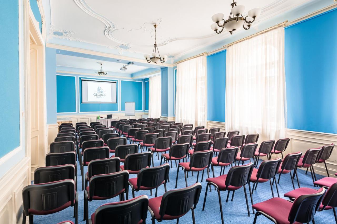 George Hotel Лвив Екстериор снимка